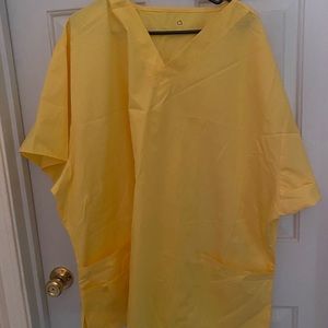 Wonderwink scrub top